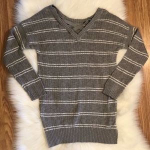 (💚3/$12) Pink Martini Sweater